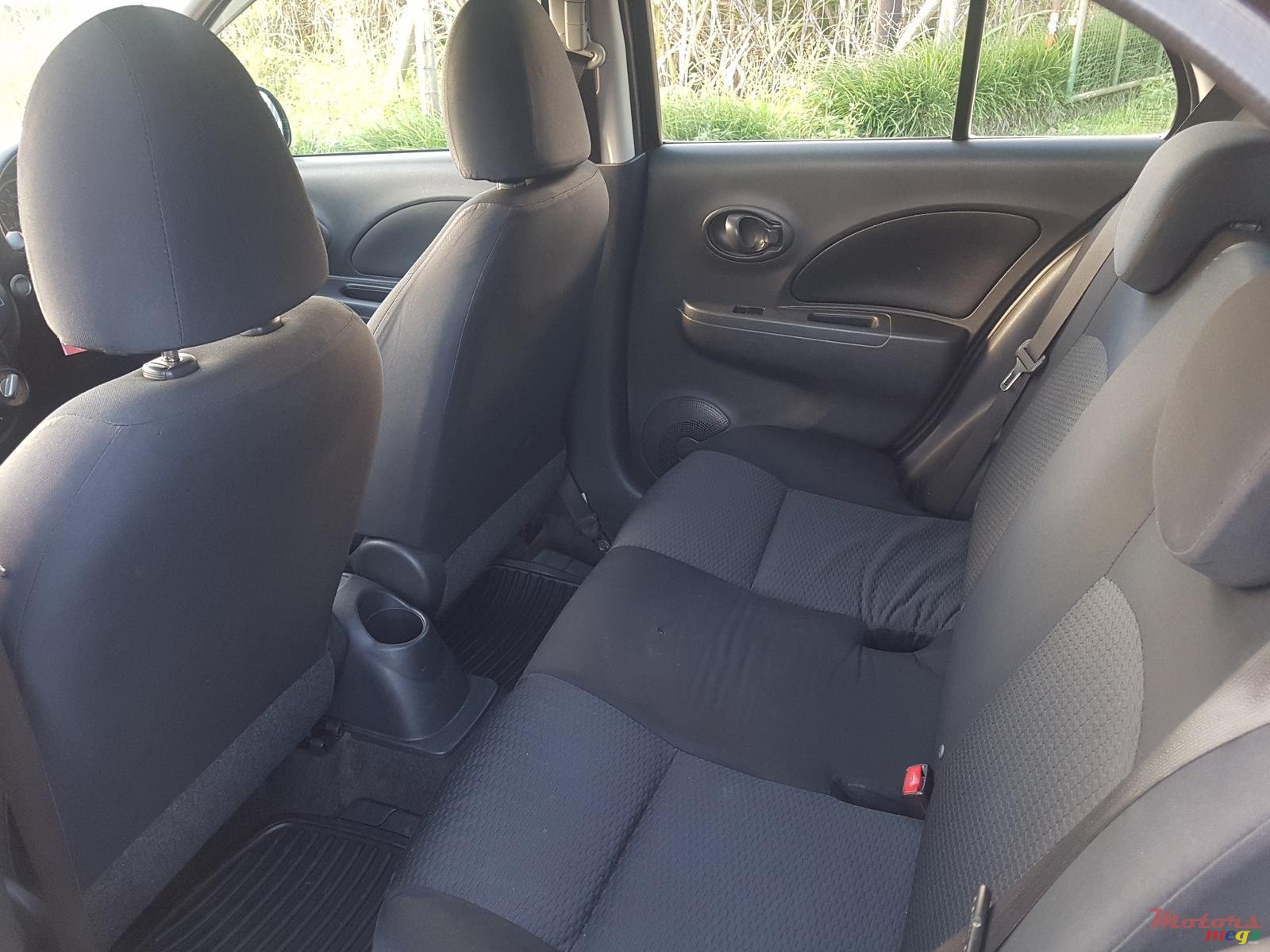 2011' Nissan March photo #6