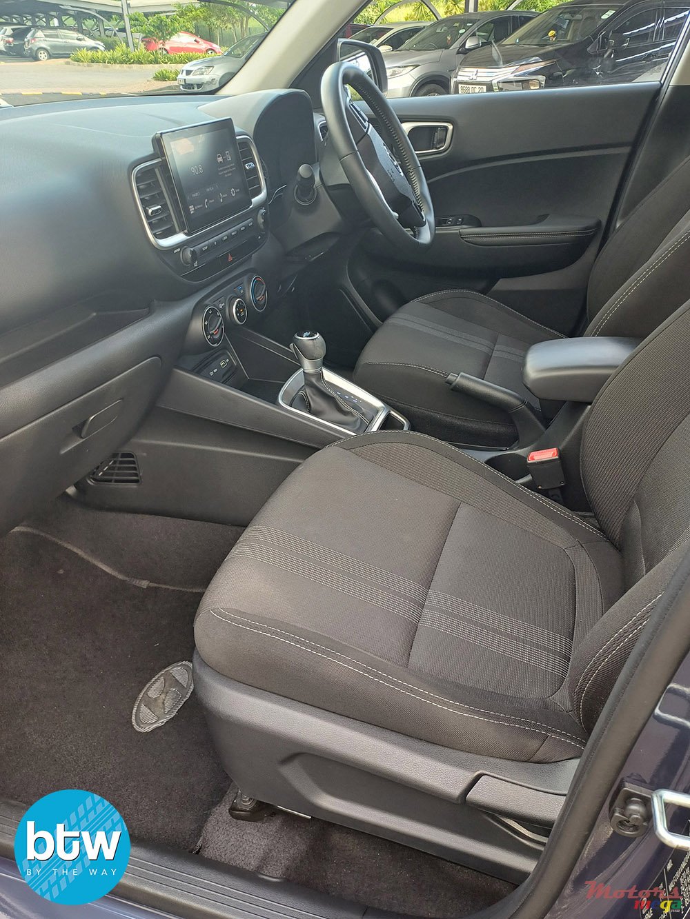 2022' Hyundai Venue N Line photo #5