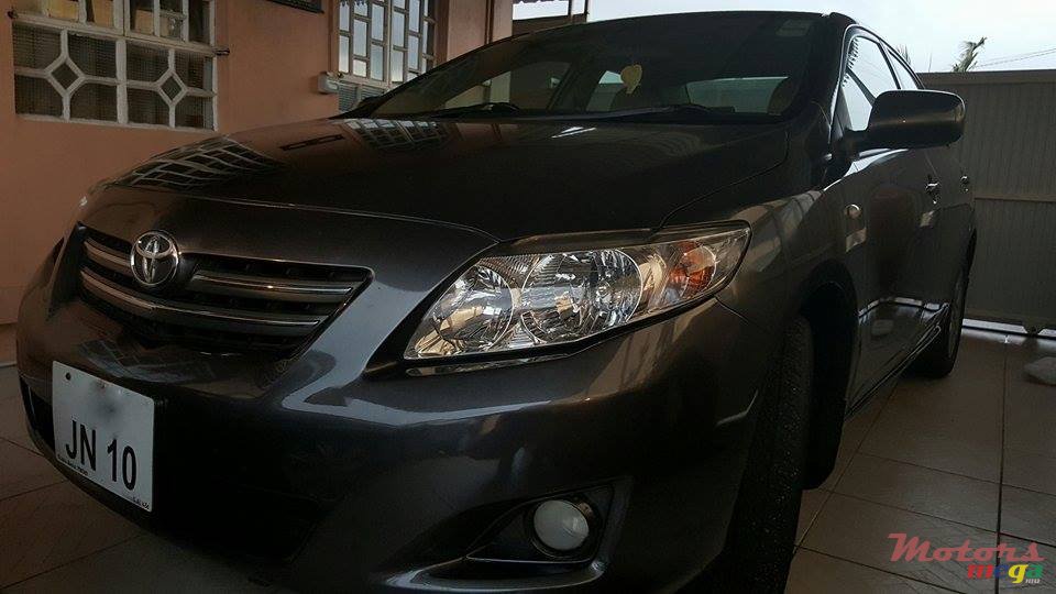 2010' Toyota Corolla photo #3