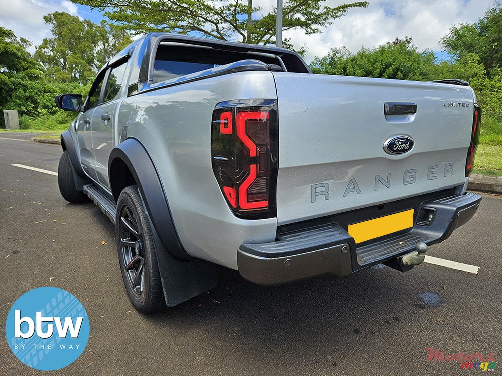 2013' Ford Ranger LIMITED 4X4 photo #3