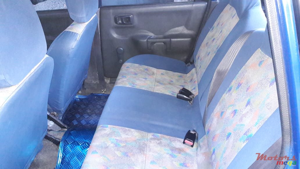 2000' Suzuki Alto photo #4