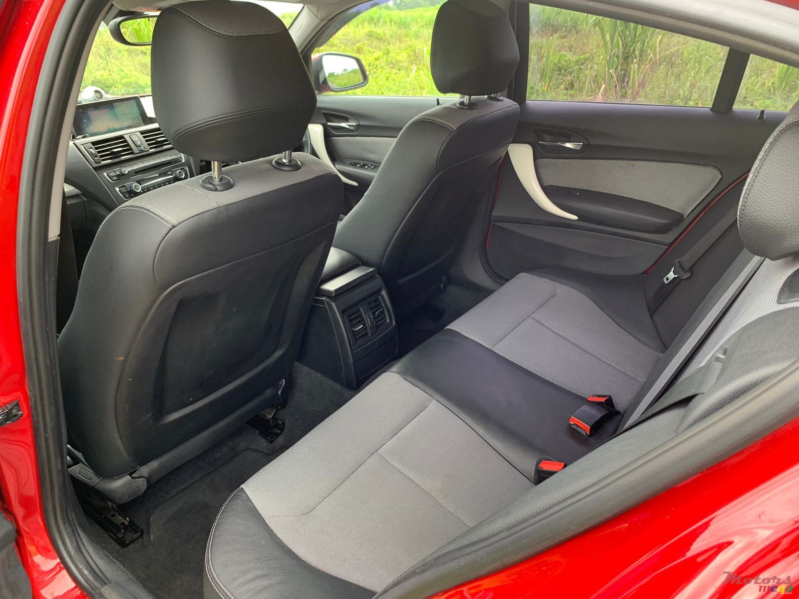 2015' BMW 116 F20 116i photo #7