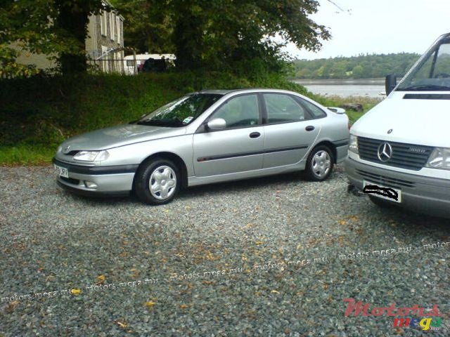 1996' Renault Laguna photo #1