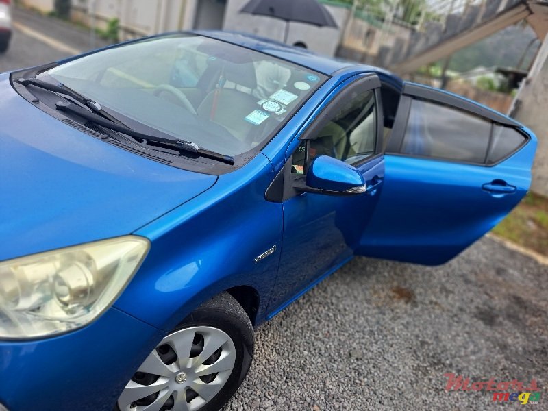 2013' Toyota photo #3