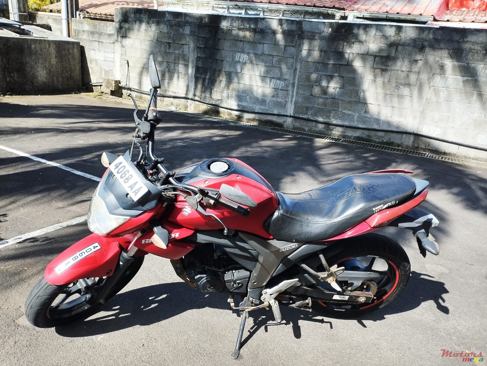 2016' Suzuki photo #4