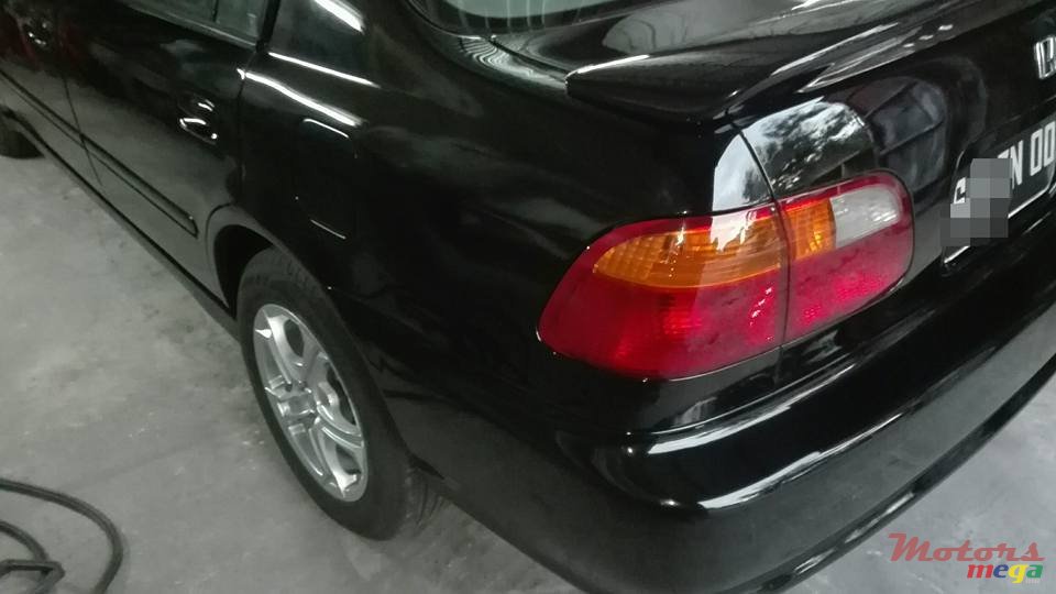 2000' Honda Civic photo #1