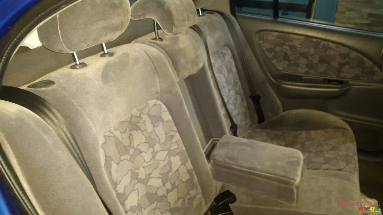 1998' Toyota Corona photo #3