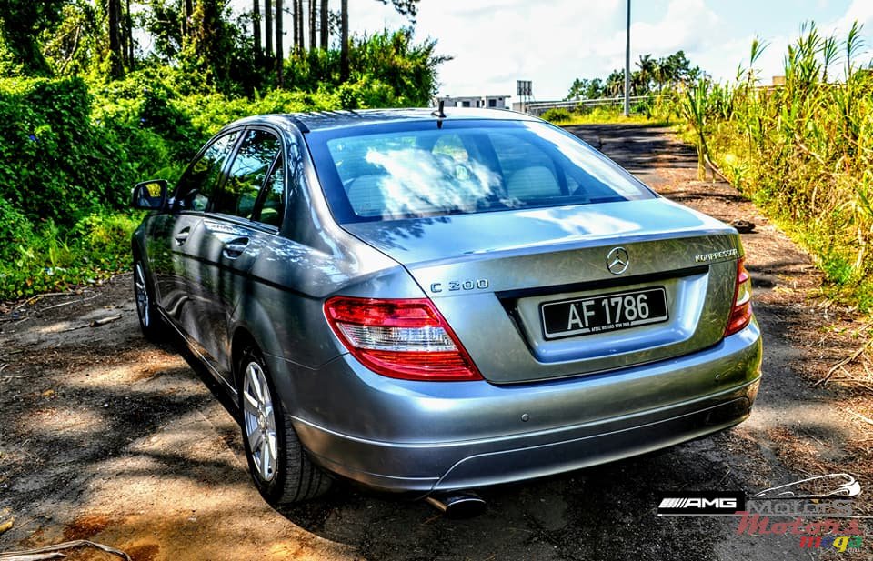 2009' Mercedes-Benz C200 Kompressor photo #3