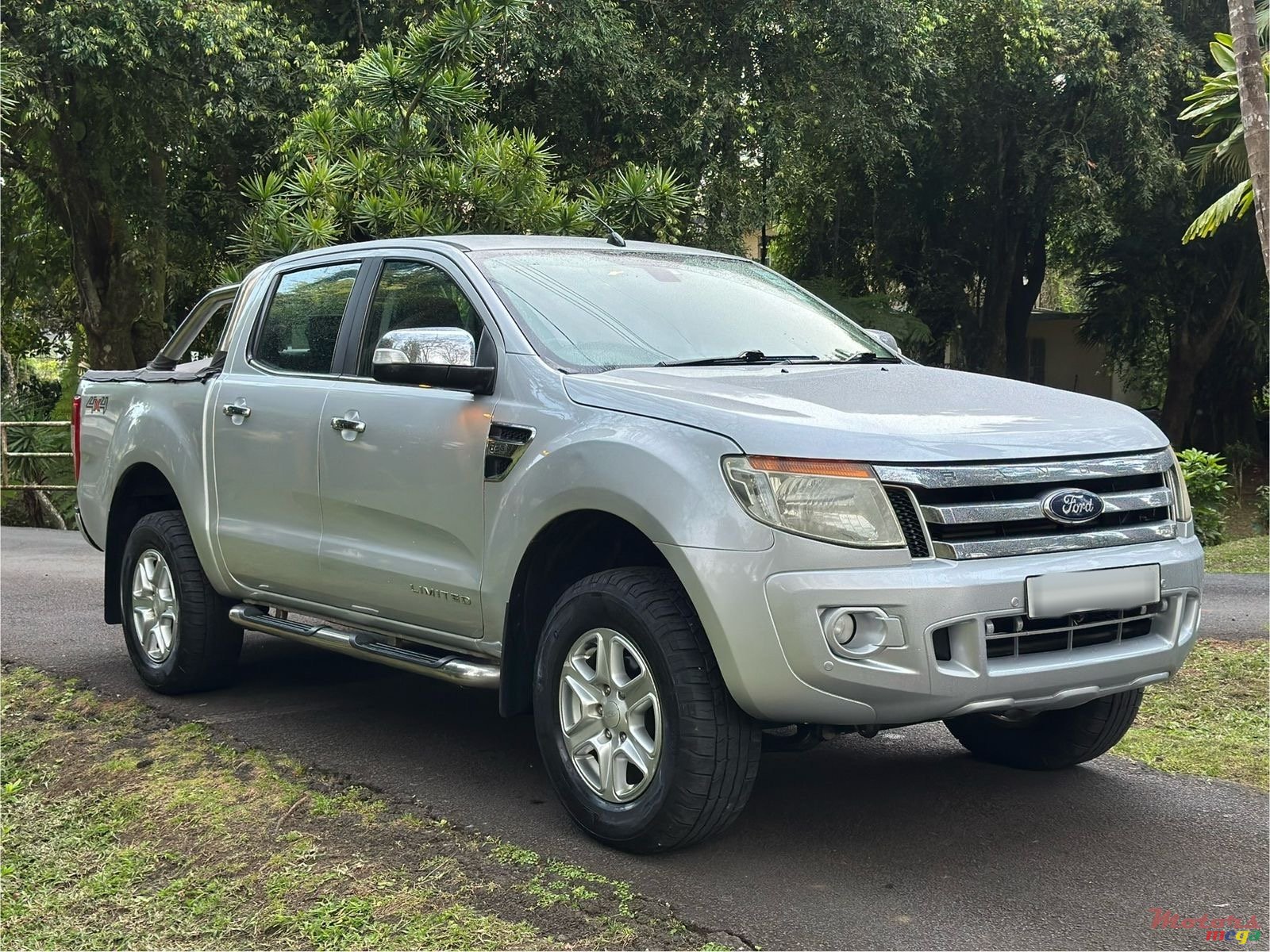 2012' Ford Ranger 4x4 Limited photo #1