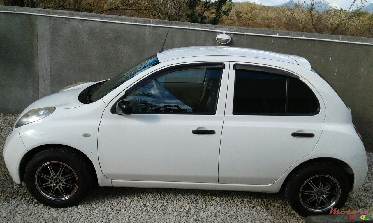 2005' Nissan March AK12 photo #2