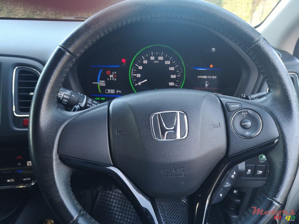 2014' Honda photo #7