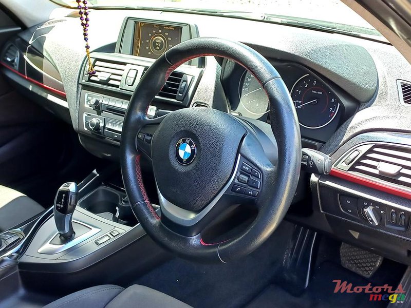 2012' BMW 1 Series photo #3