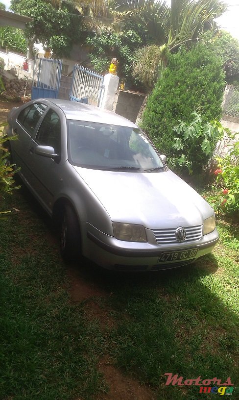 2000' Volkswagen photo #2