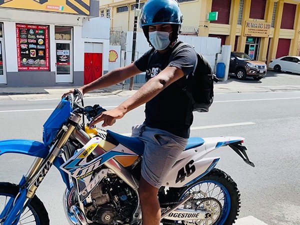 Quatre-Bornes : un jeune motocycliste décède après une collision avec une voiture