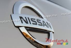 2010' Nissan photo #1