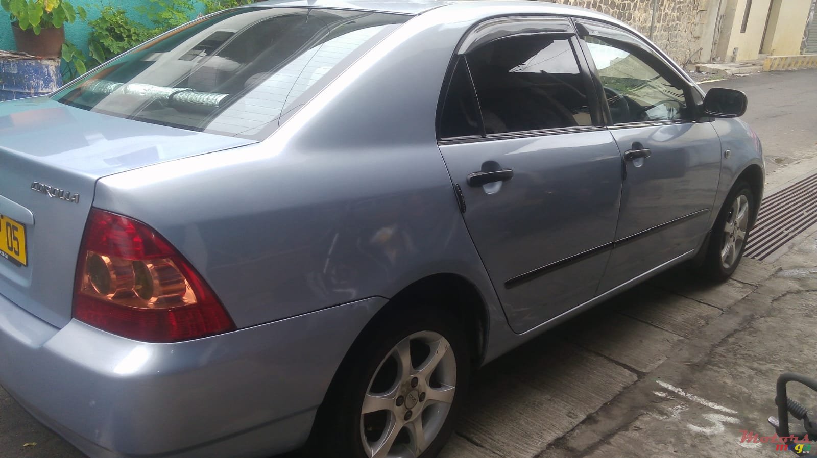 2005' Toyota Corolla photo #5