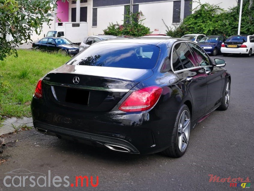 2014' Mercedes-Benz C-Class C 180 photo #3