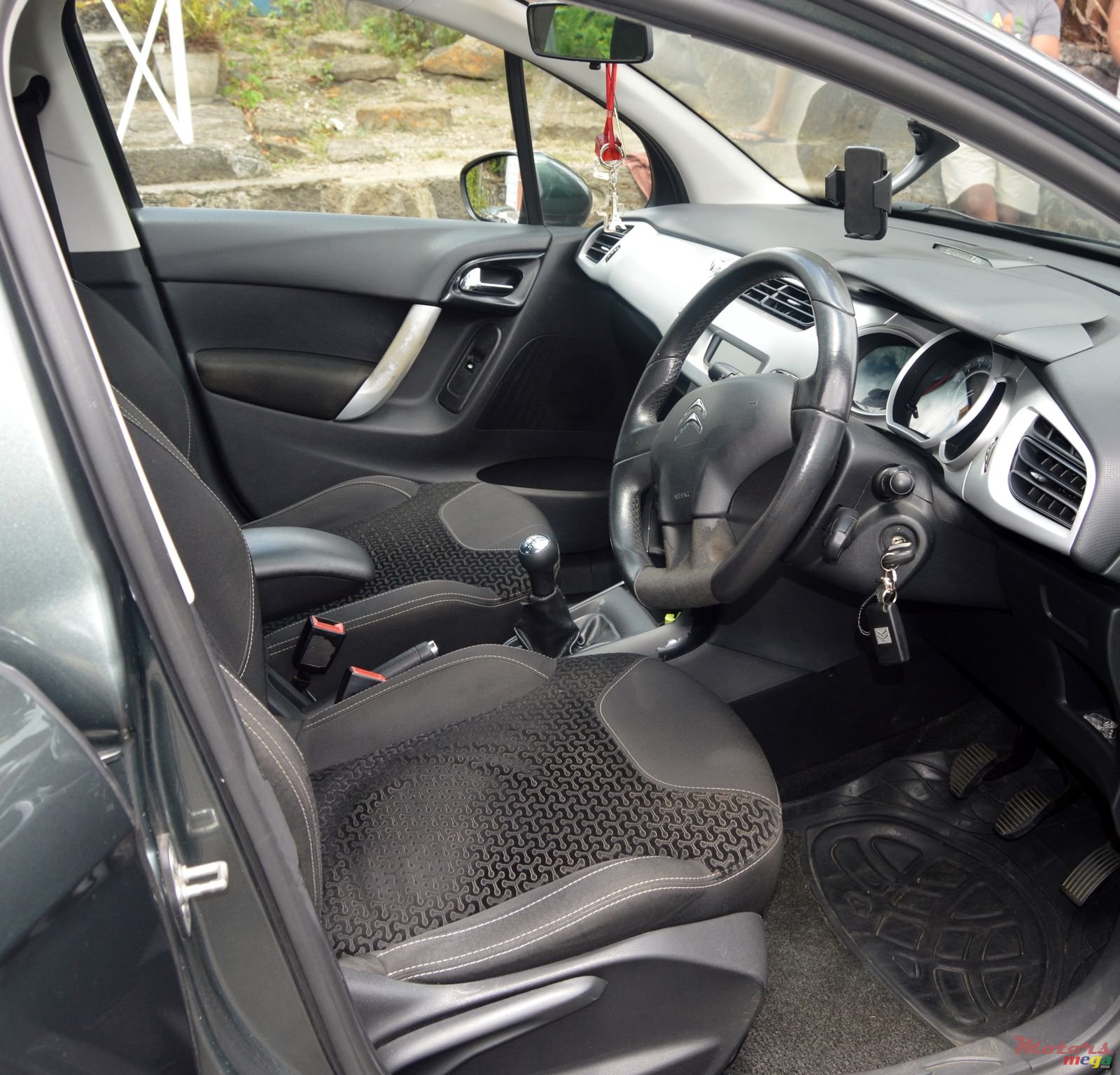 2010' Citroen C3 photo #6