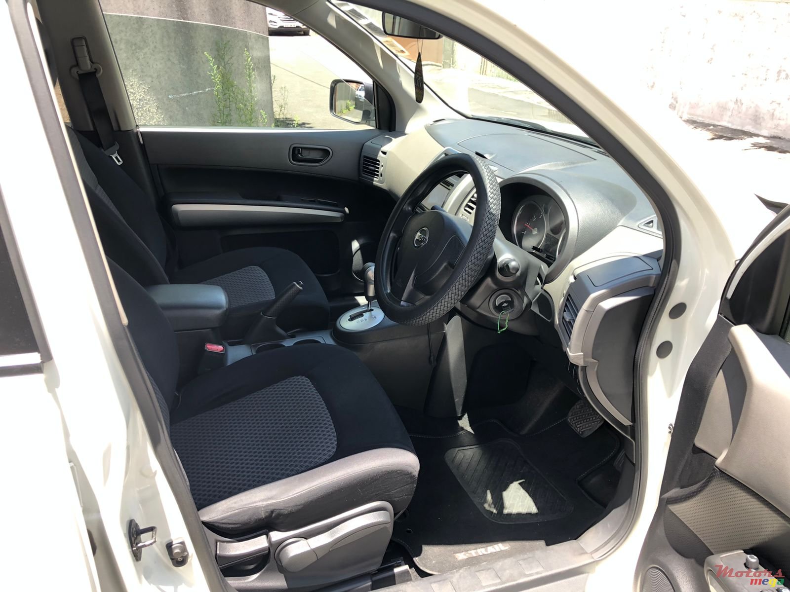 2013' Nissan X-Trail photo #5