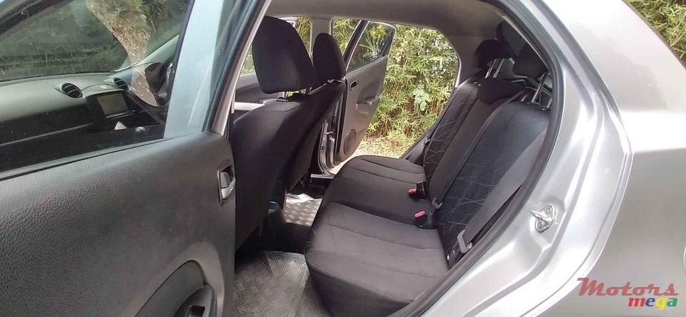 2012' Mazda Demio photo #6