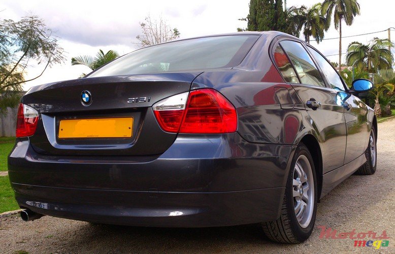 2006' BMW 316 photo #2
