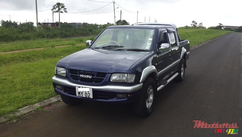 2002' Isuzu KB Series kb 280 photo #1