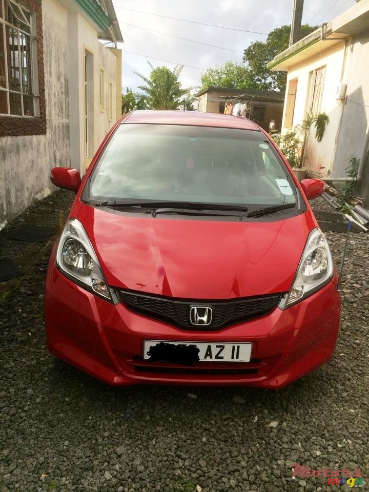 2011' Honda Fit photo #1