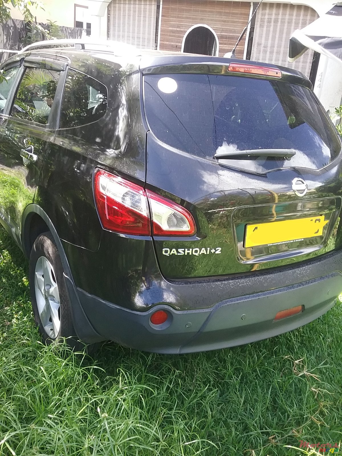 2010' Nissan Qashqai+2 photo #4