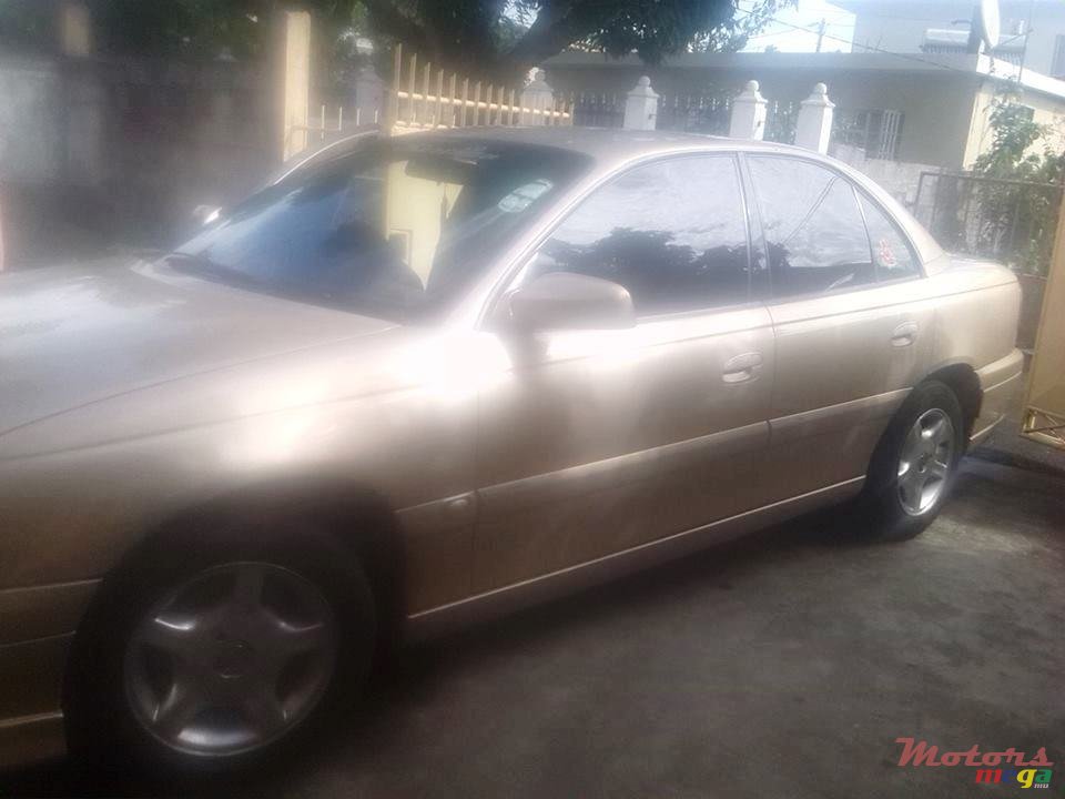 2000' Opel Omega photo #1
