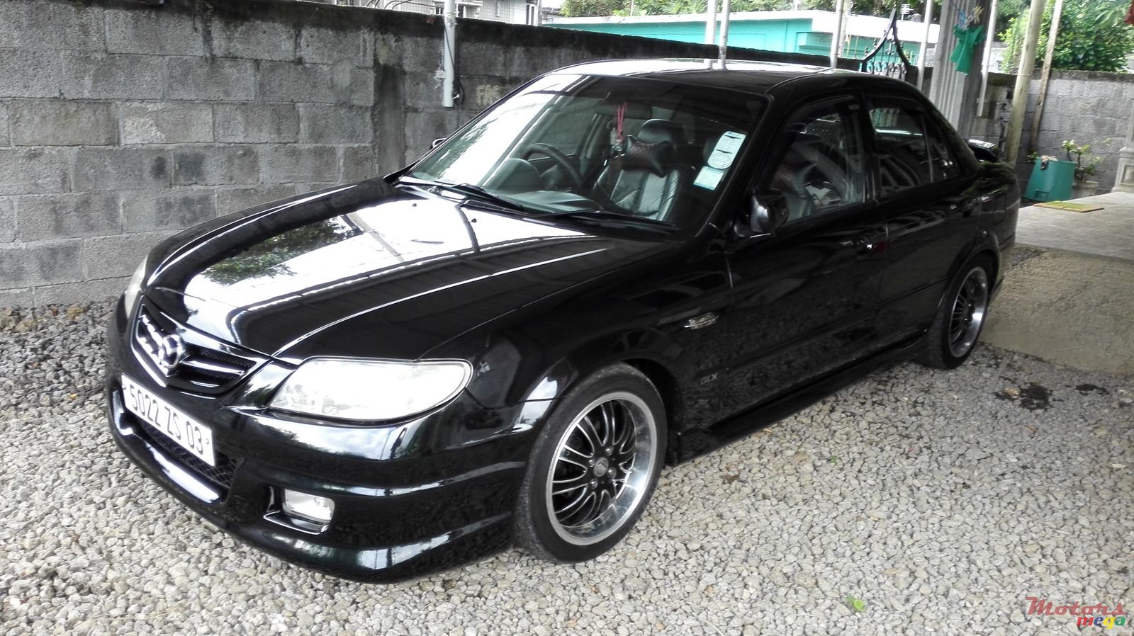 2003' Mazda Protege photo #2