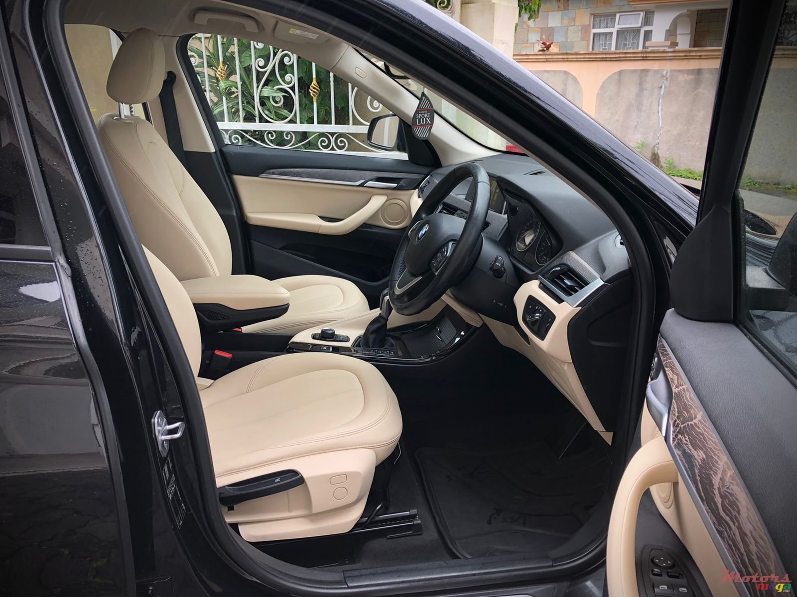 2016' BMW X1 S drive 18i photo #6