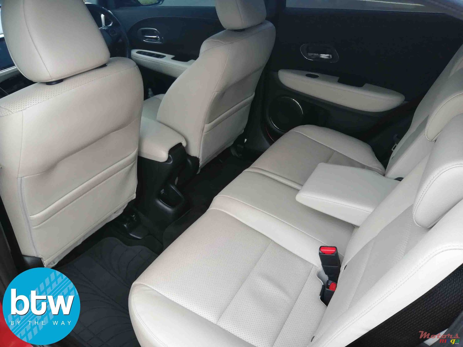 2016' Honda Vigor Vezel Hybrid Z Package photo #3