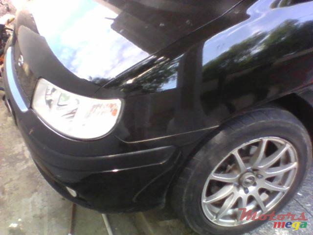 2005' Hyundai Matrix photo #2