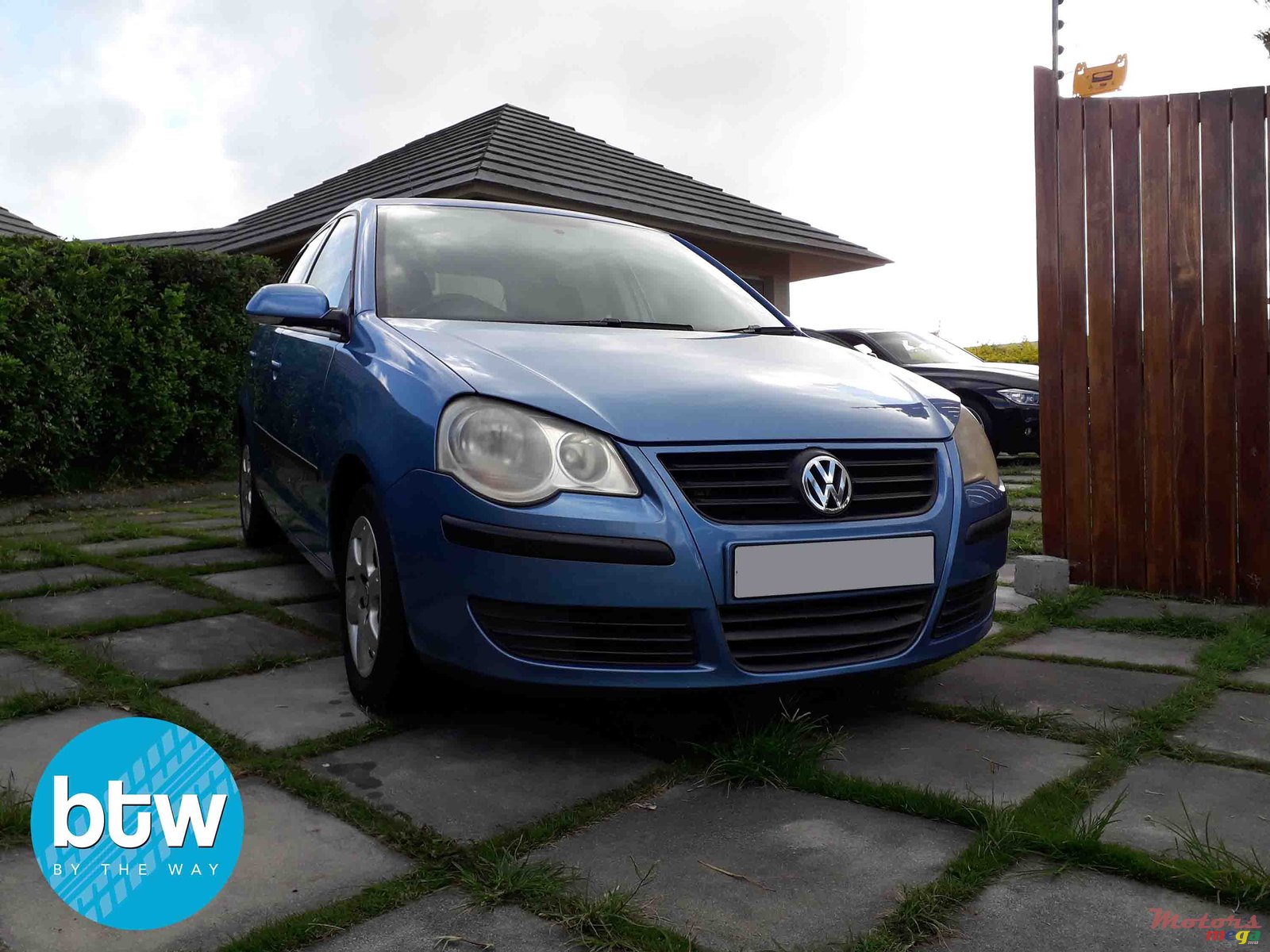 2008' Volkswagen Polo photo #2