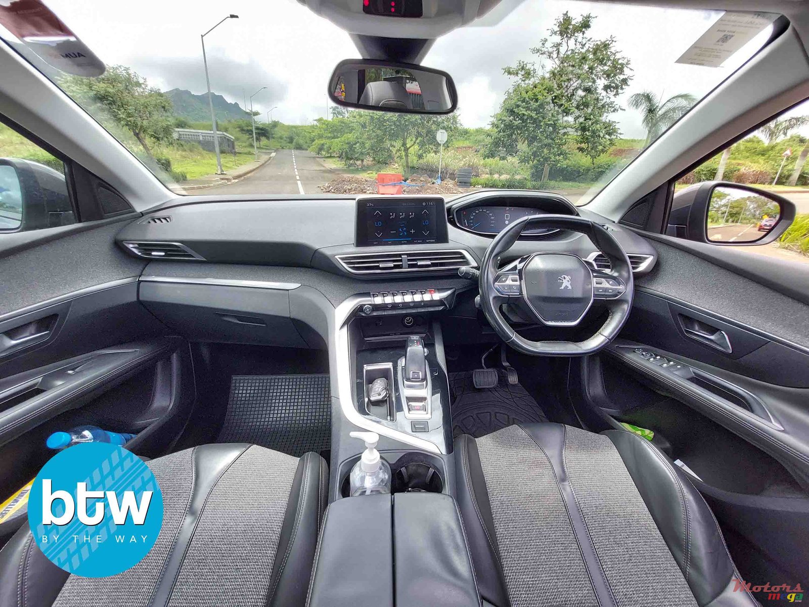 2017' Peugeot 3008 photo #6