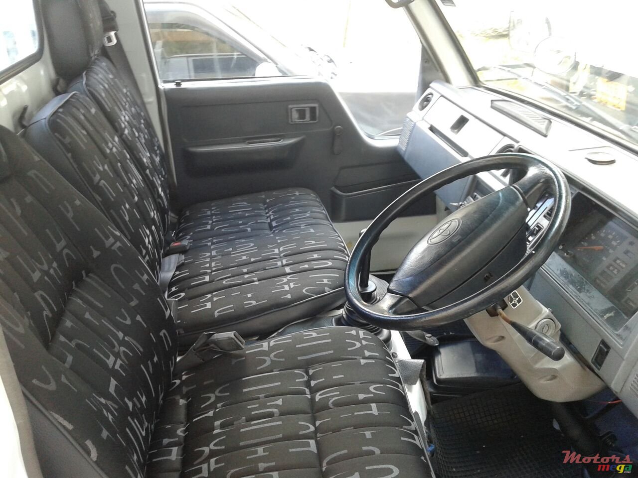 1995' Toyota photo #4