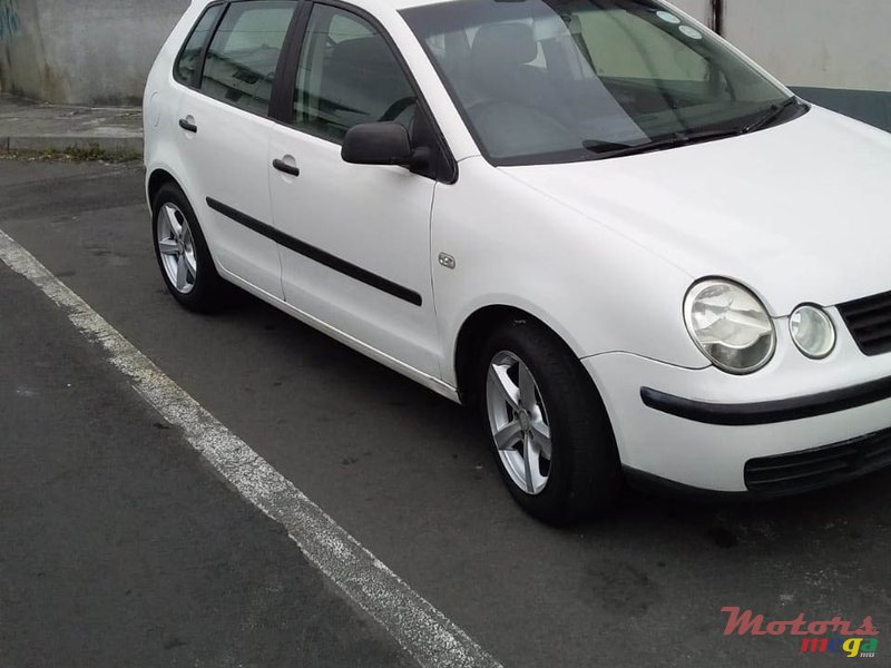 2005' Volkswagen photo #1