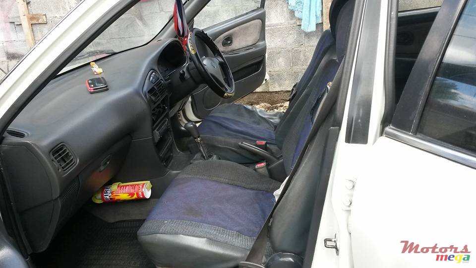 1992' Mitsubishi Lancer photo #5