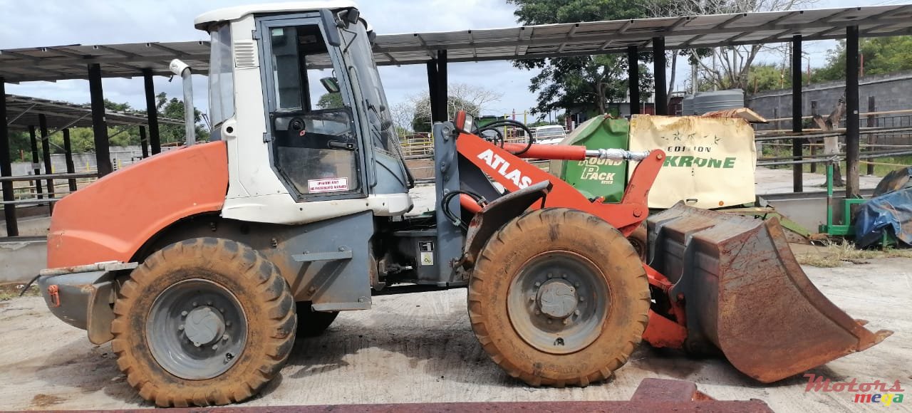2009' Atlas loader 95 photo #2