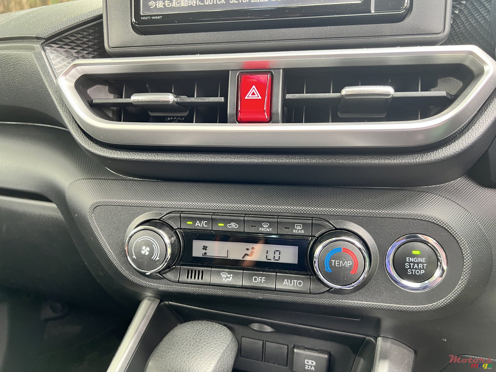 2021' Toyota photo #7