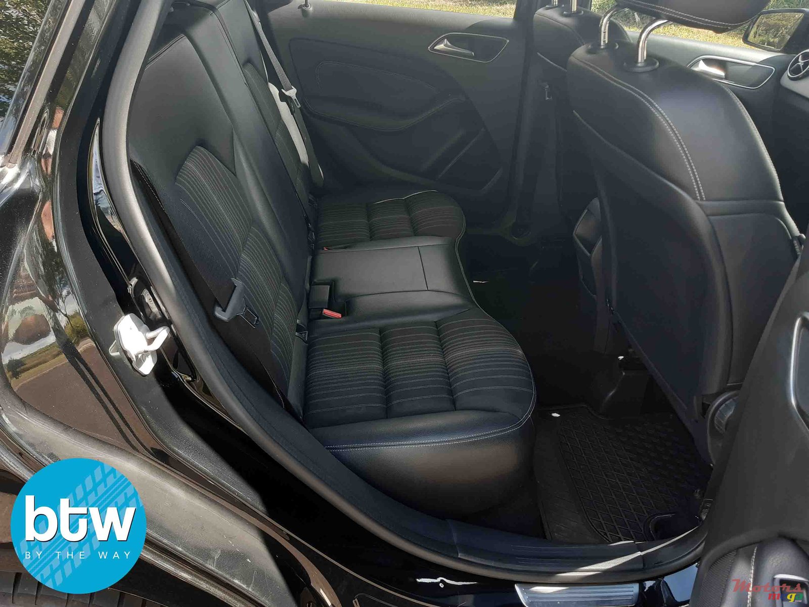 2013' Mercedes-Benz B-Class 200 photo #4