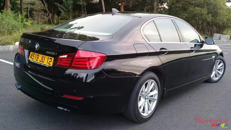2012' BMW 520 Twin Power photo #3