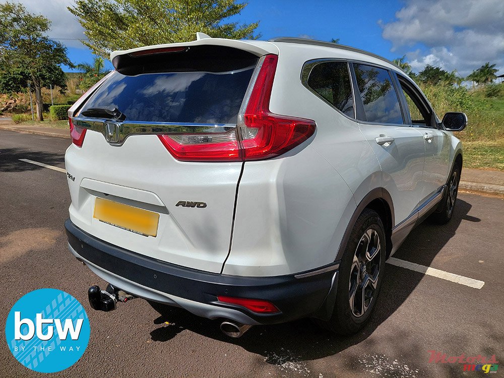 2018' Honda CR-V TURBO EXCLUSIVE photo #4