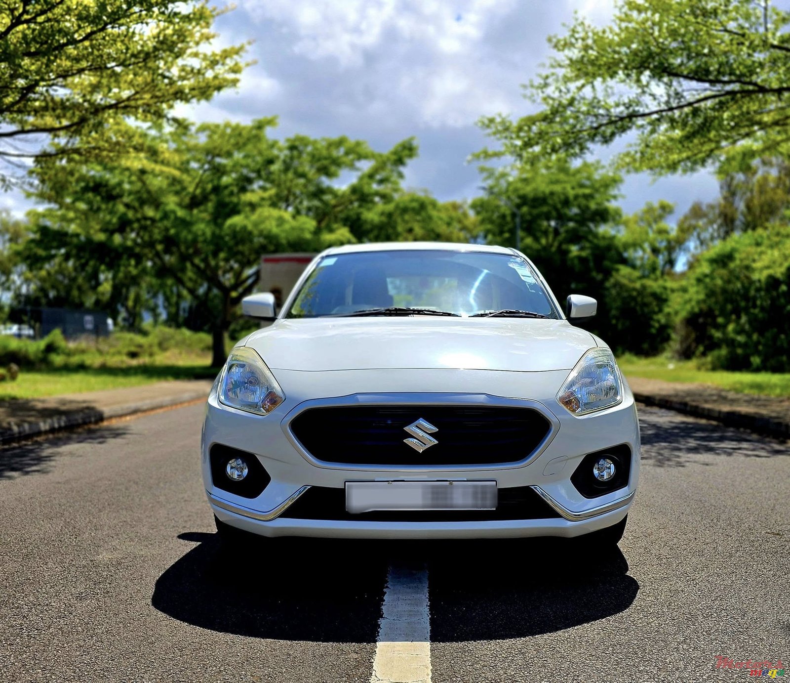 2018' Suzuki Swift D-zire photo #1