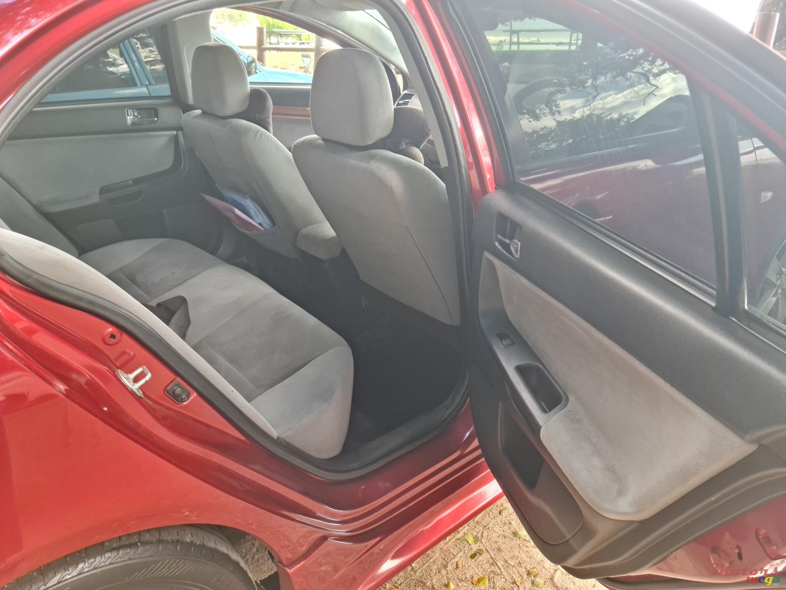 2008' Mitsubishi Lancer X photo #6