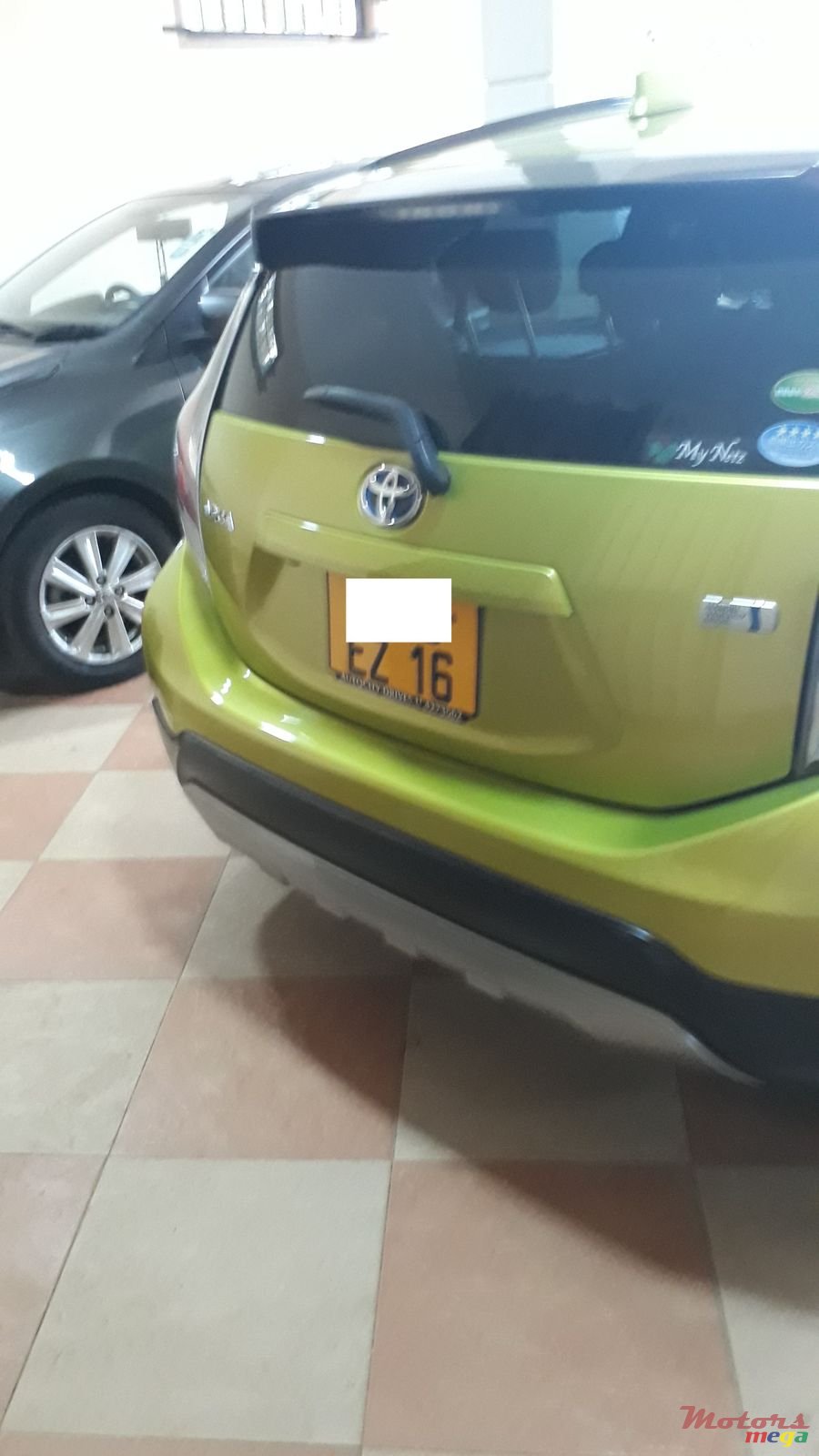 2016' Toyota Aqua photo #5