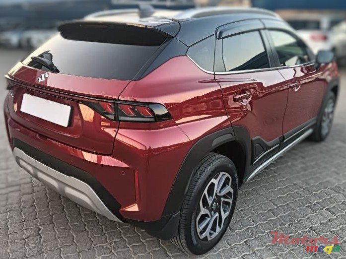 2025' Suzuki photo #2