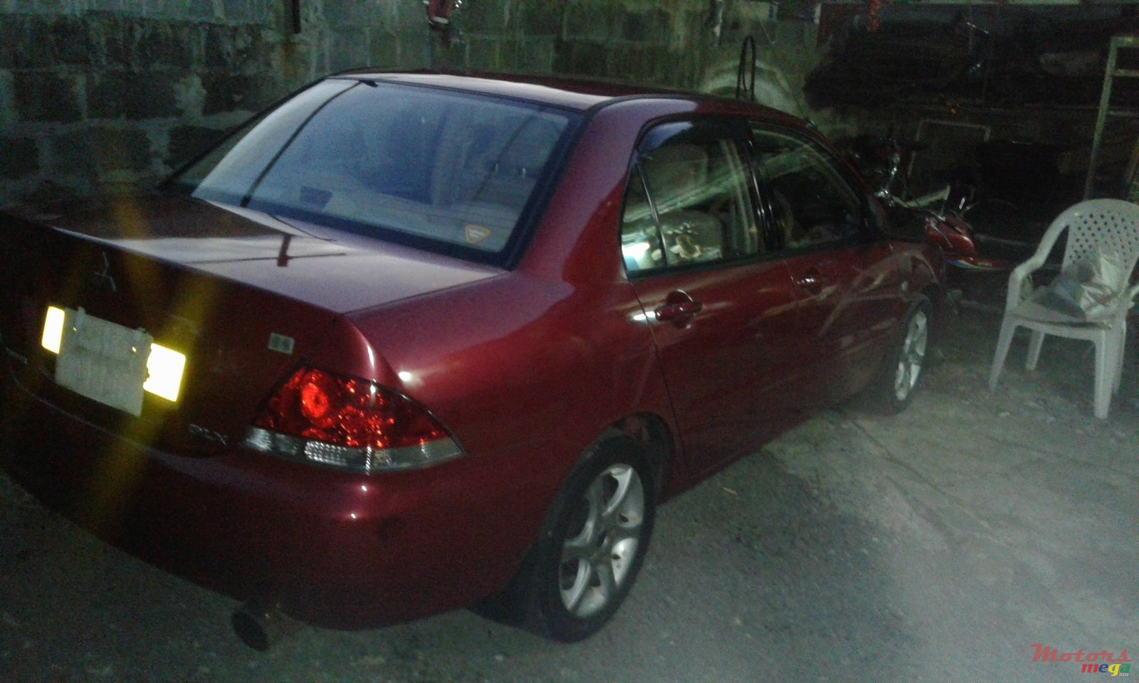 2004' Mitsubishi Lancer glx photo #1