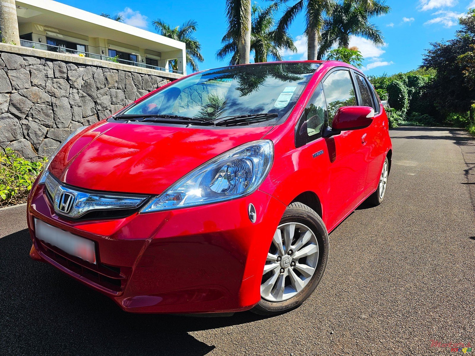 2013' Honda Fit 1.3 Hybrid photo #1