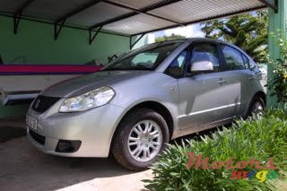 2008' Suzuki Swift photo #2